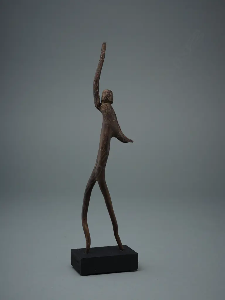 Papua New Guinean wooden figure, Image 1++